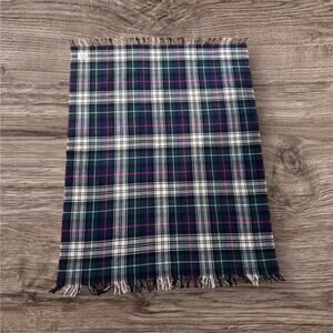 Vintage Hector Russell Kiltmaker Group Plaid Green Blue Red Fringe Throw 54”x68”